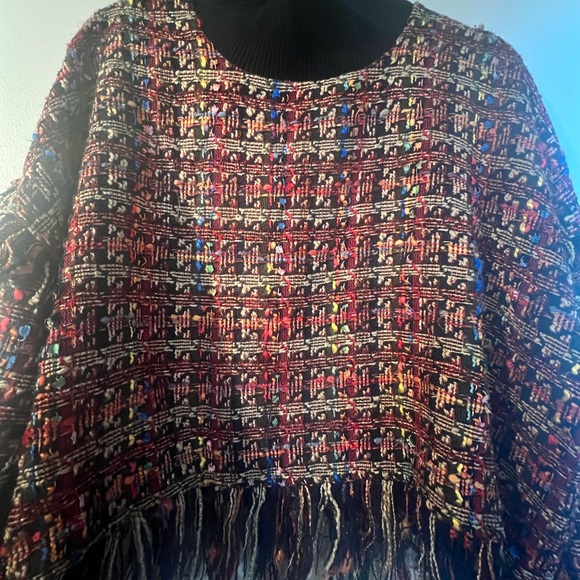 Sweater - Picture 5 of 6